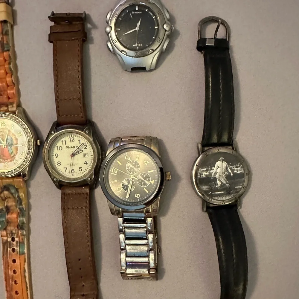 Lot of 9 Wrist Watches vintage & modern men’s/unisex Armitron Sharp Babe Ruth